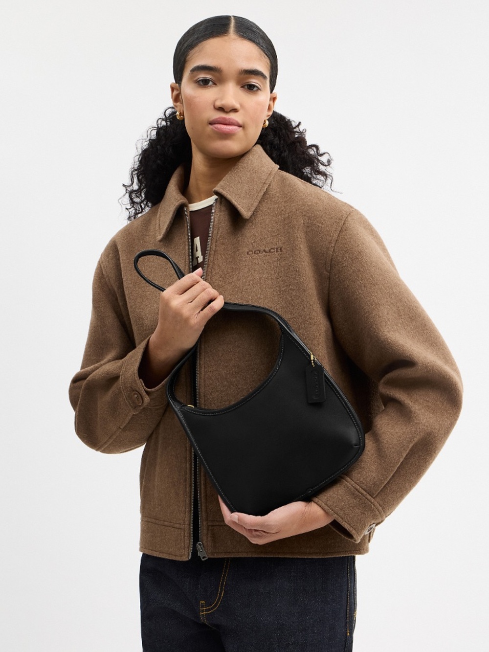 Coach Outlet Curve Zip Bag - Picture 2 of 3